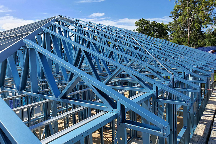 Roof Trusses for Steel Frame House